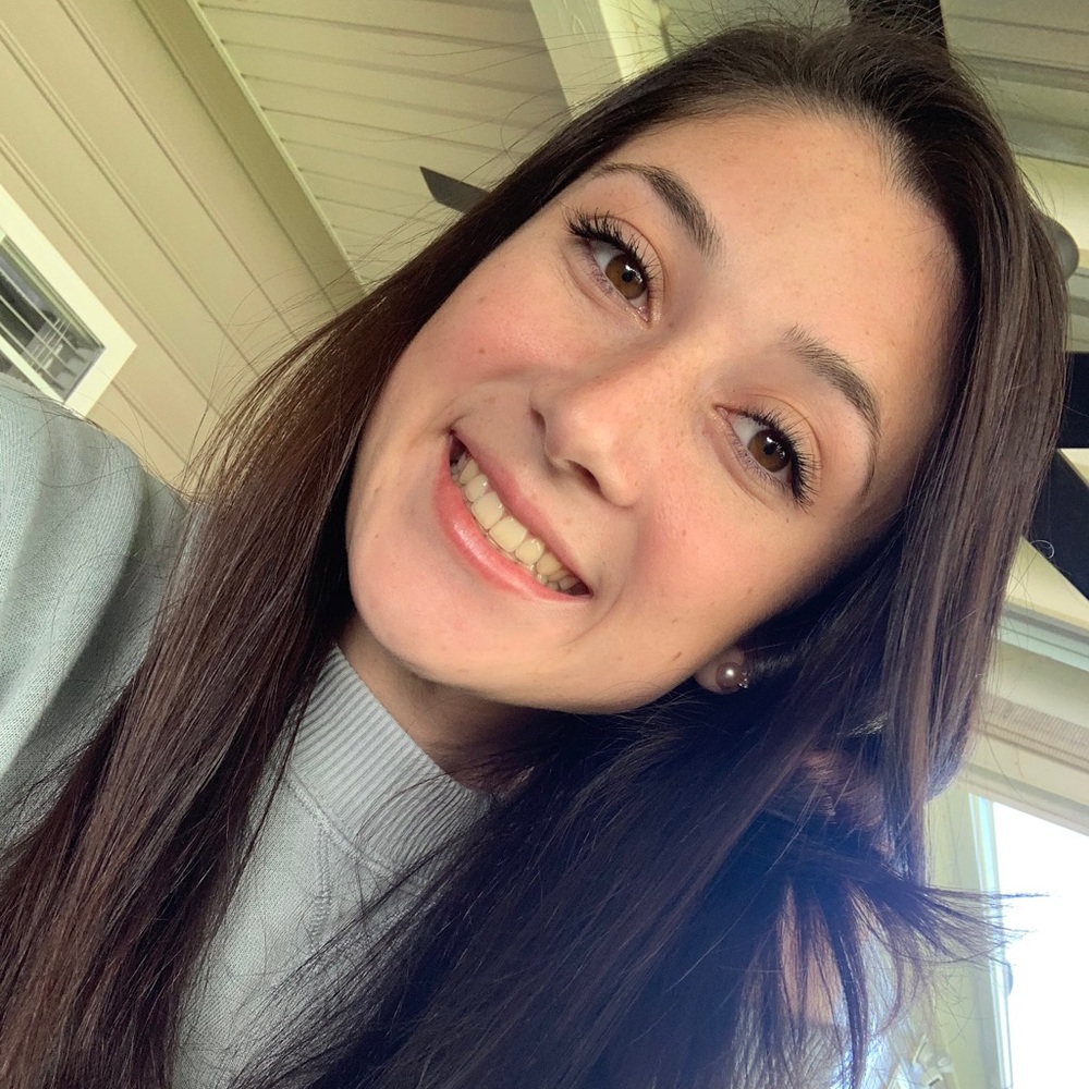 Meet your Posher, Hailey
